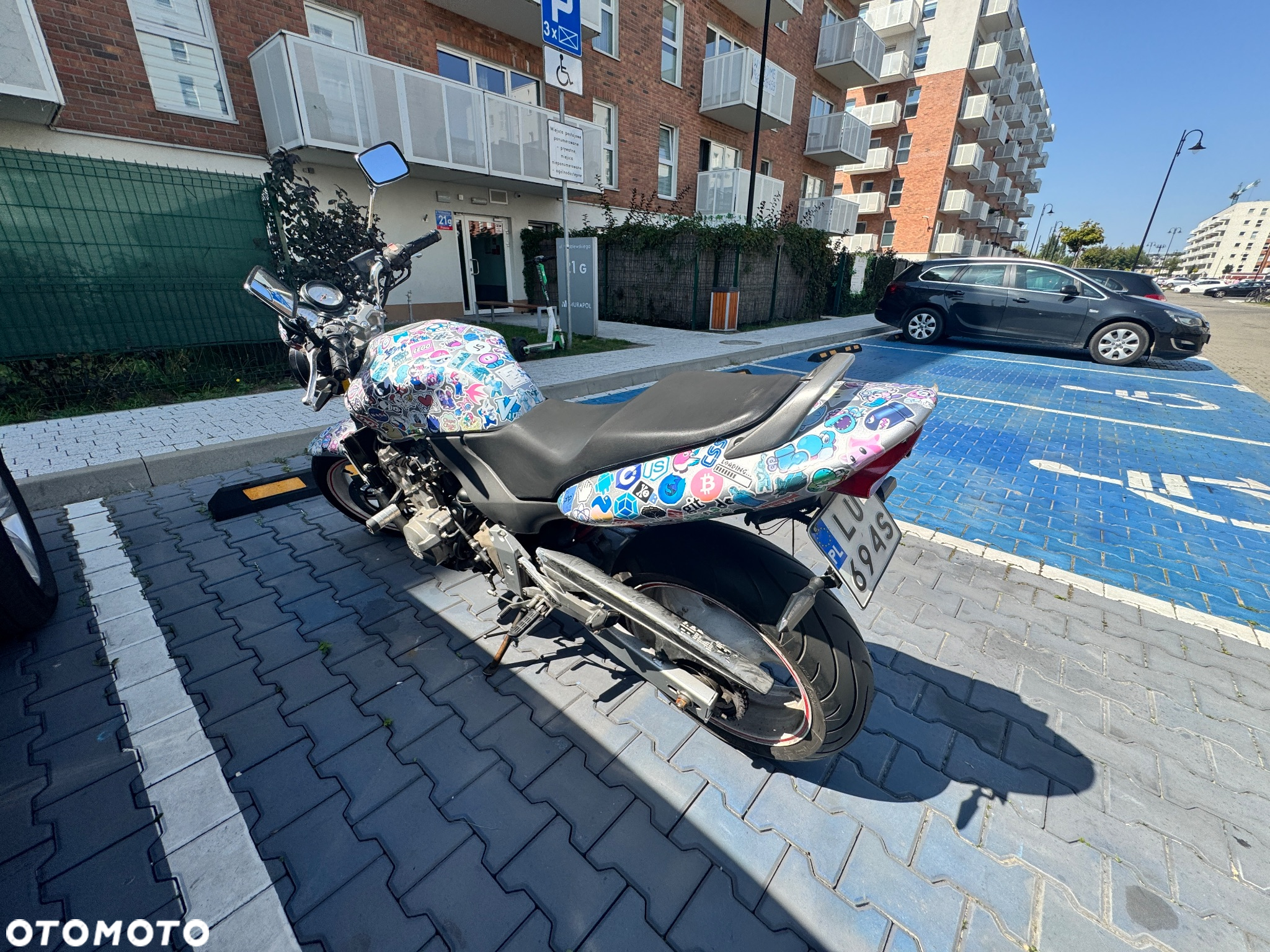 Honda Hornet - 2