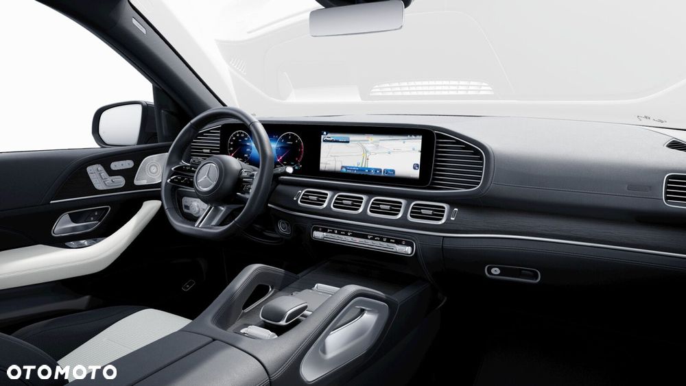 Mercedes-Benz GLE - 12