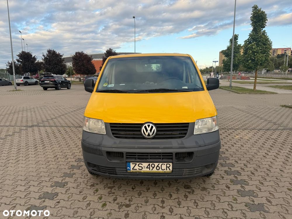Volkswagen Transporter - 2