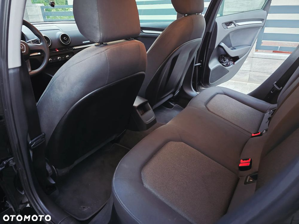Audi A3 Sportback 2.0 TDI - 8