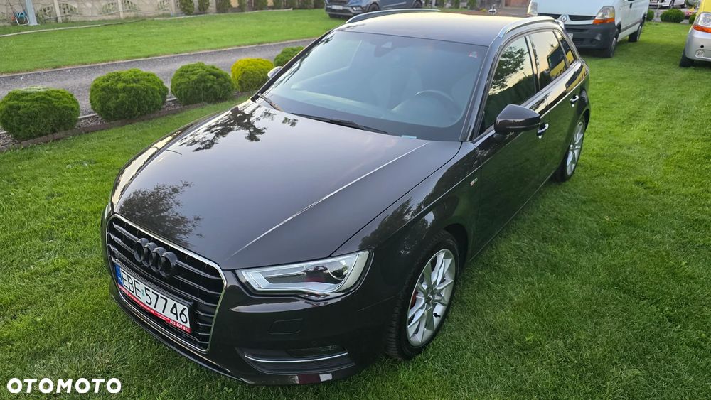 Audi A3 Sportback 2.0 TDI S tronic S line Sportpaket - 41