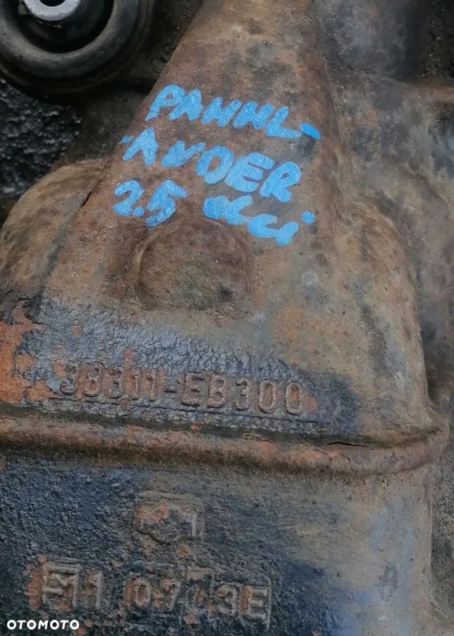 NISSAN PATHPFINDER III 06r 2.5 DCI  DYFER MOST TYŁ 38311-EB300 - 2