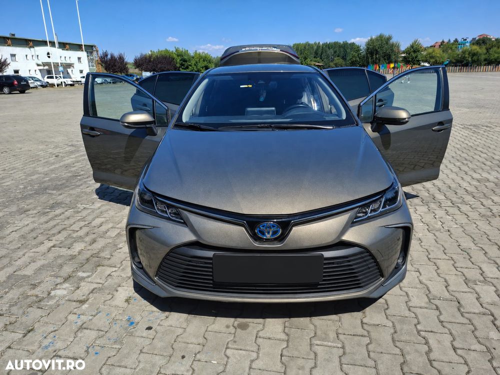Toyota Corolla - 2