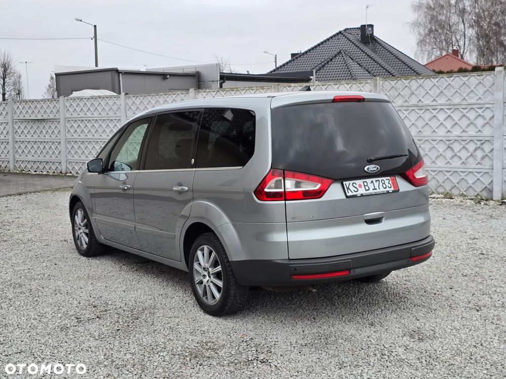 Ford Galaxy 2.0 Ghia - 9