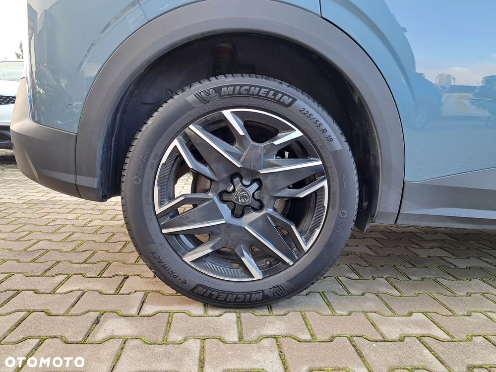 Peugeot 3008 1.2 PureTech mHEV Allure Pack S&S e-DCS6 - 12