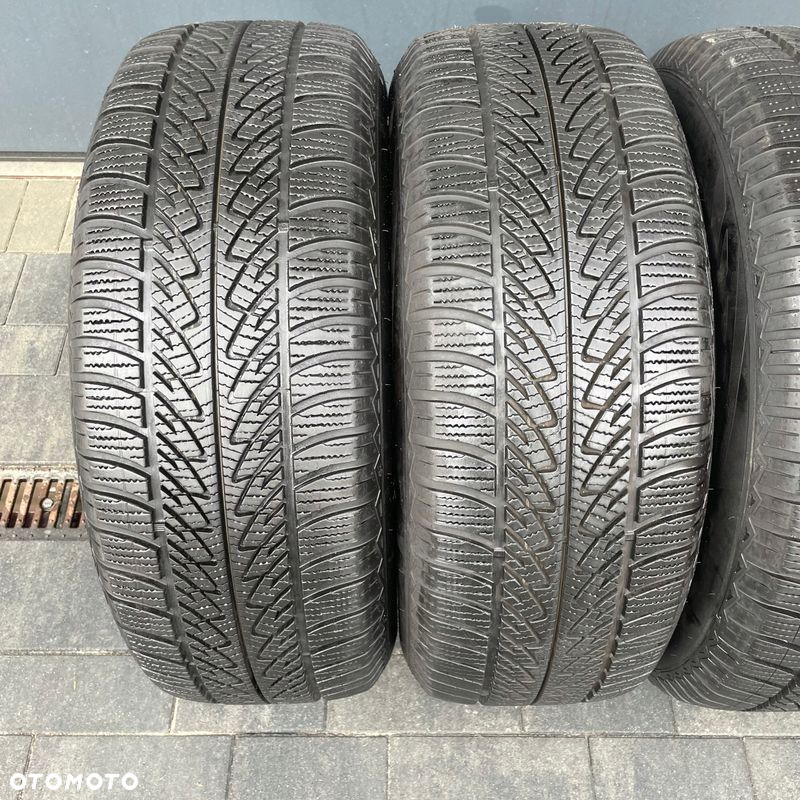 KOŁA VW TOUAREG III BRAGA 760 GOODYEAR 18” 18 - 7