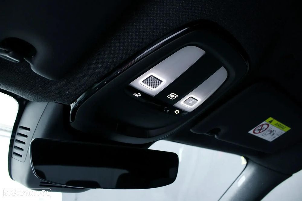 Volvo XC 40 Recharge 69 kWh Single Motor Core - 29