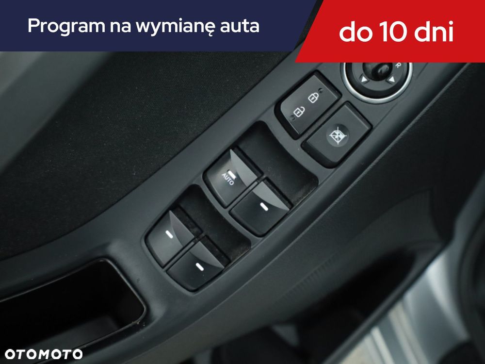Hyundai Elantra - 18