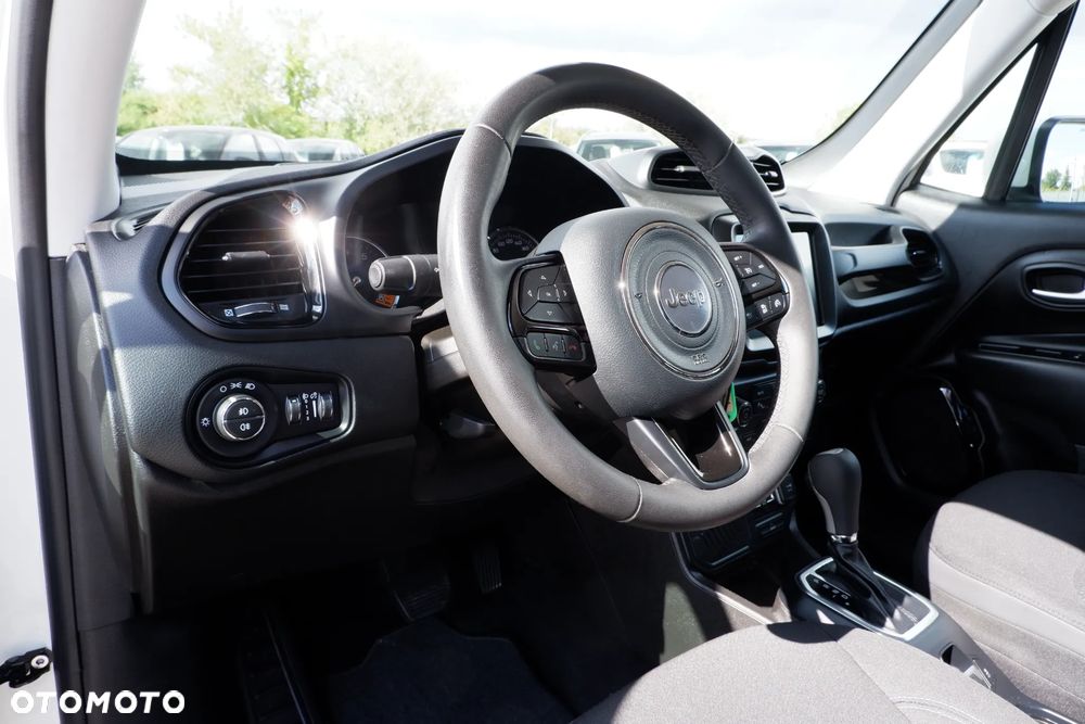 Jeep Renegade 1.3 T-GDI Automatik Longitude - 23