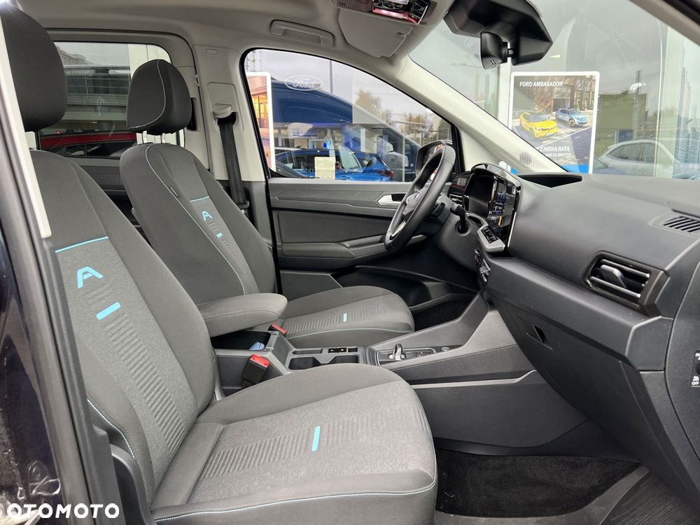 Ford Tourneo Connect - 23