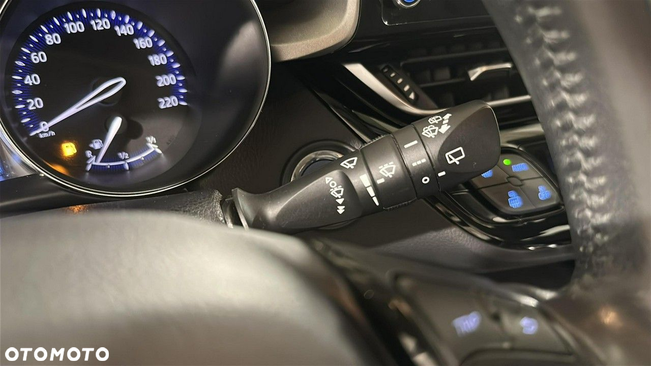 Toyota C-HR - 24
