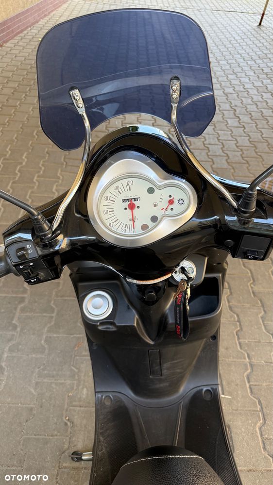 Yamaha D'elight - 12