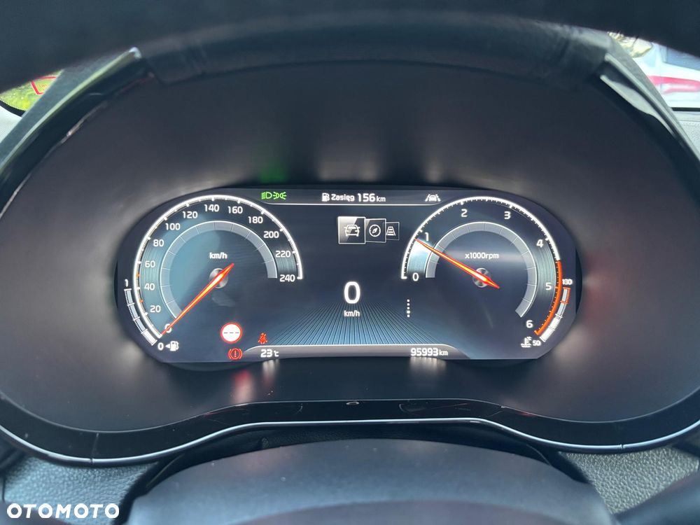 Kia XCeed 1.6 CRDi PLATINUM EDITION - 9