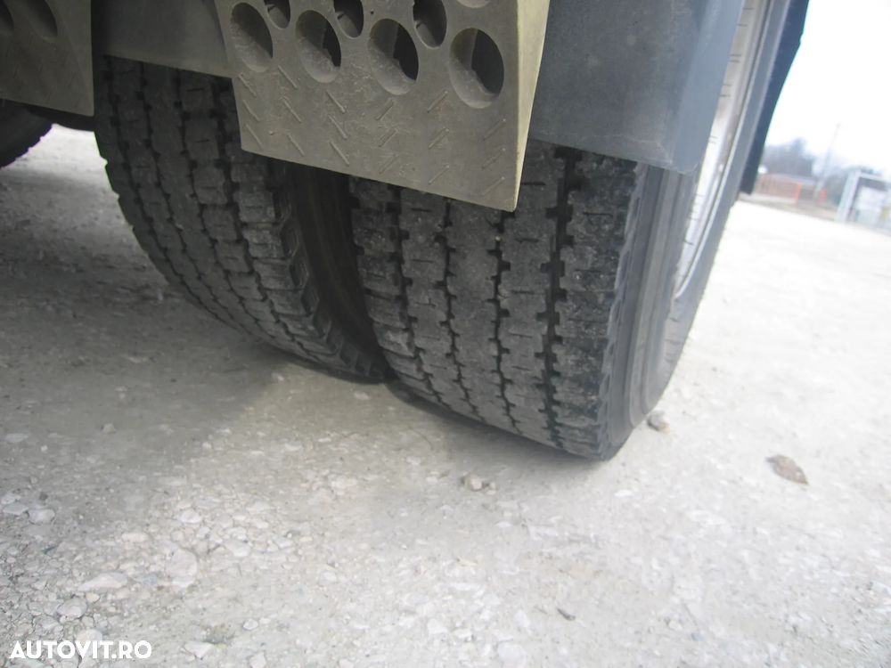 Ford FHT61GX CARGO , 480CP . - 24