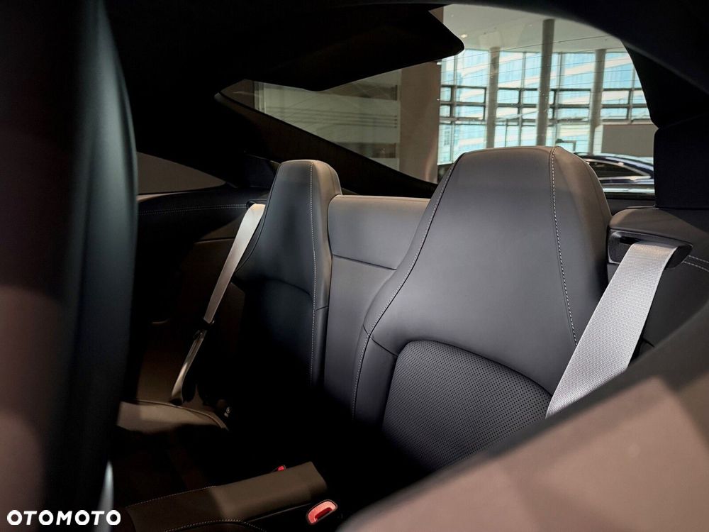 Mercedes-Benz AMG GT - 31