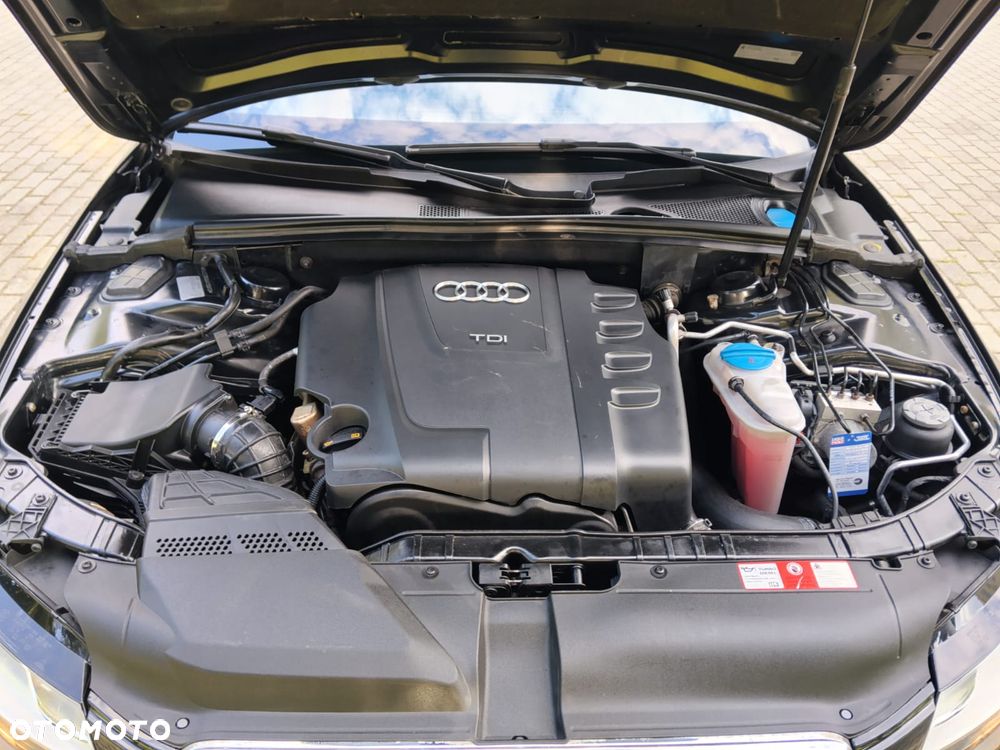 Audi A4 Avant 2.0 TDI DPF Ambition - 29