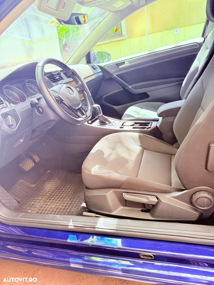 Volkswagen Golf 1.6 TDI DPF BMT DSG Trendline - 8