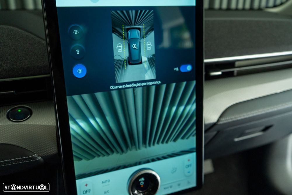 Ford Mustang Mach-E Standard - 13