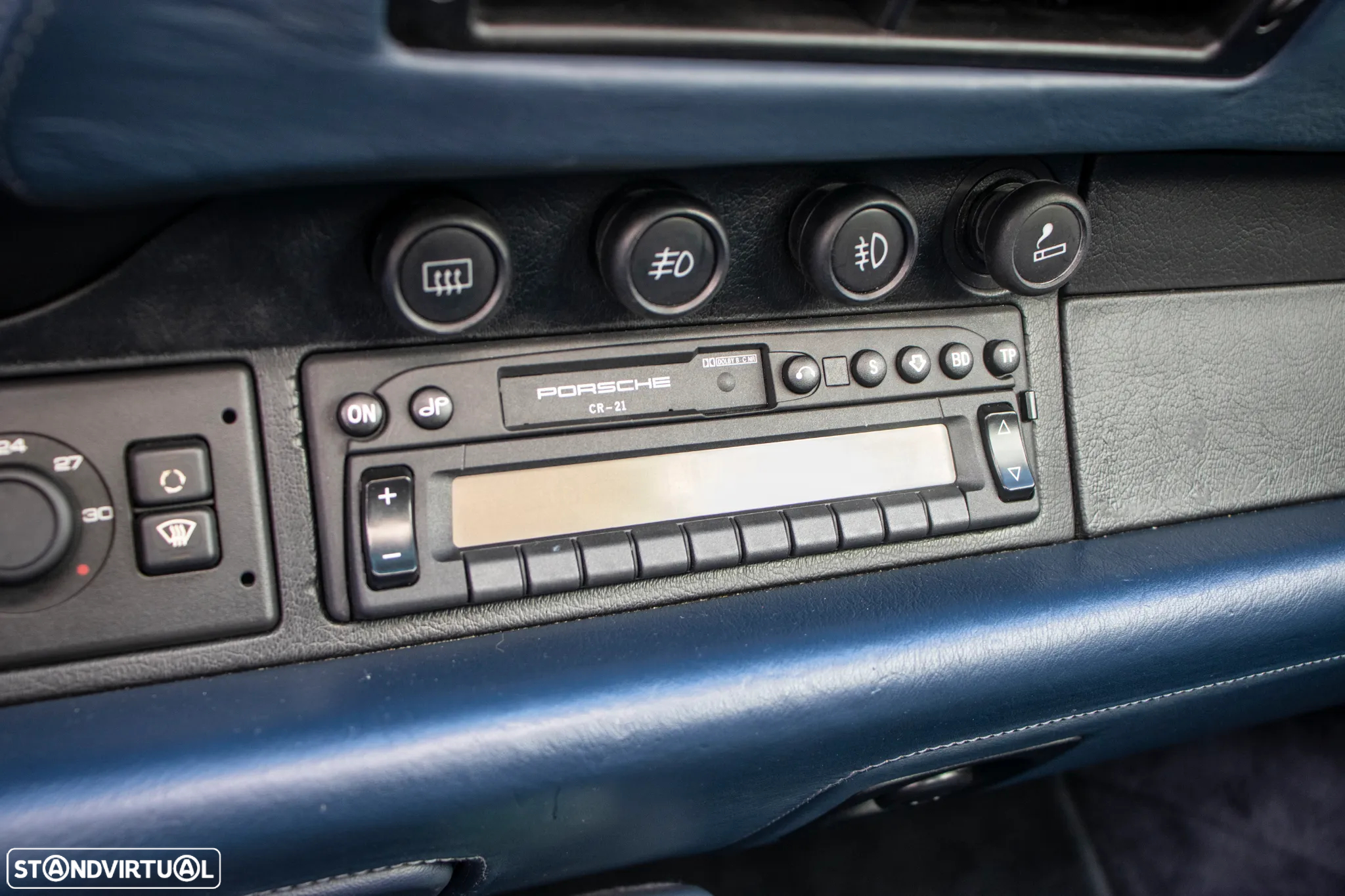 Porsche 911 (993) Coupé 3.6 Carrera 4S - 25