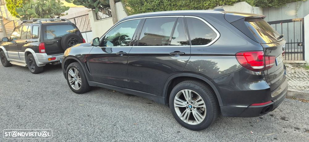 BMW X5 25 d sDrive Comfort 7L - 3