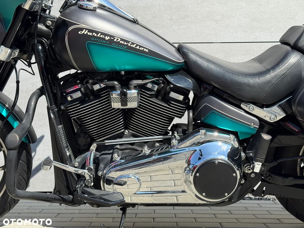 Harley-Davidson Softail Sport Glide - 7
