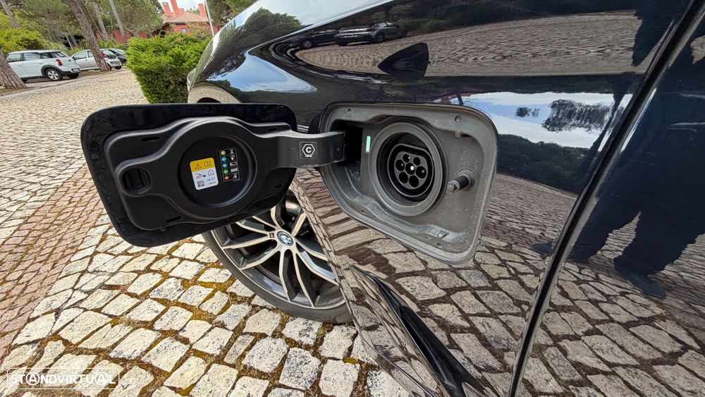 BMW 530 e Pack M - 10