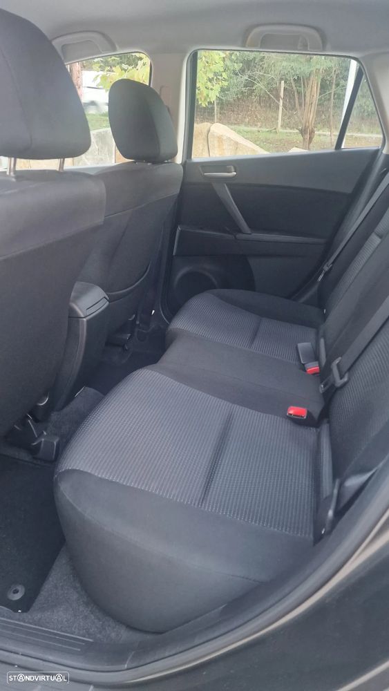 Mazda 3 MZ-CD 1.6 Comfort - 22