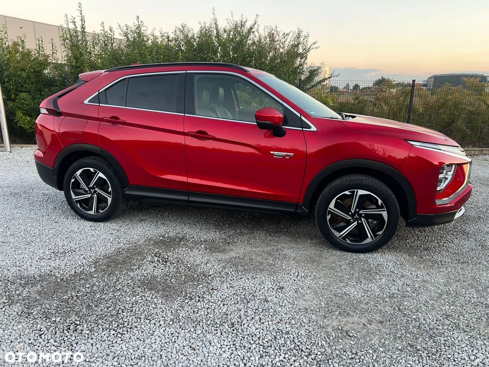 Mitsubishi Eclipse Cross Plug-In Hybrid 4WD Intro Edition - 11