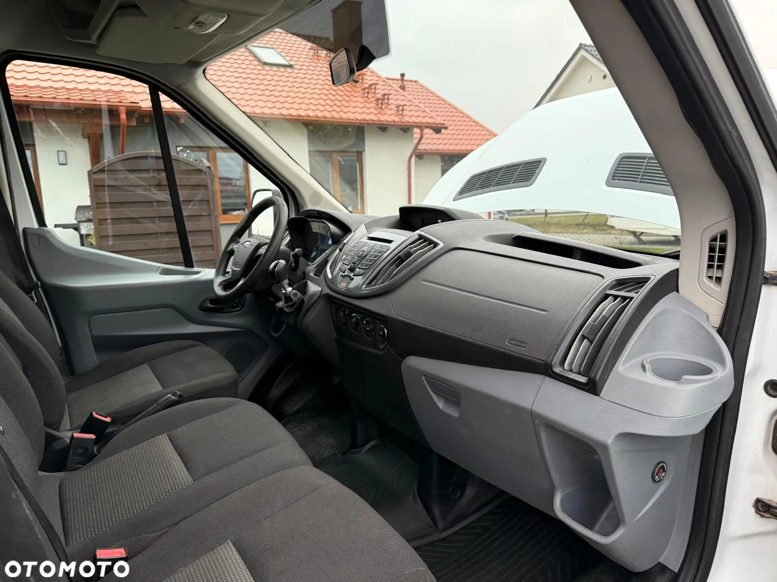Ford TRANSIT - 11