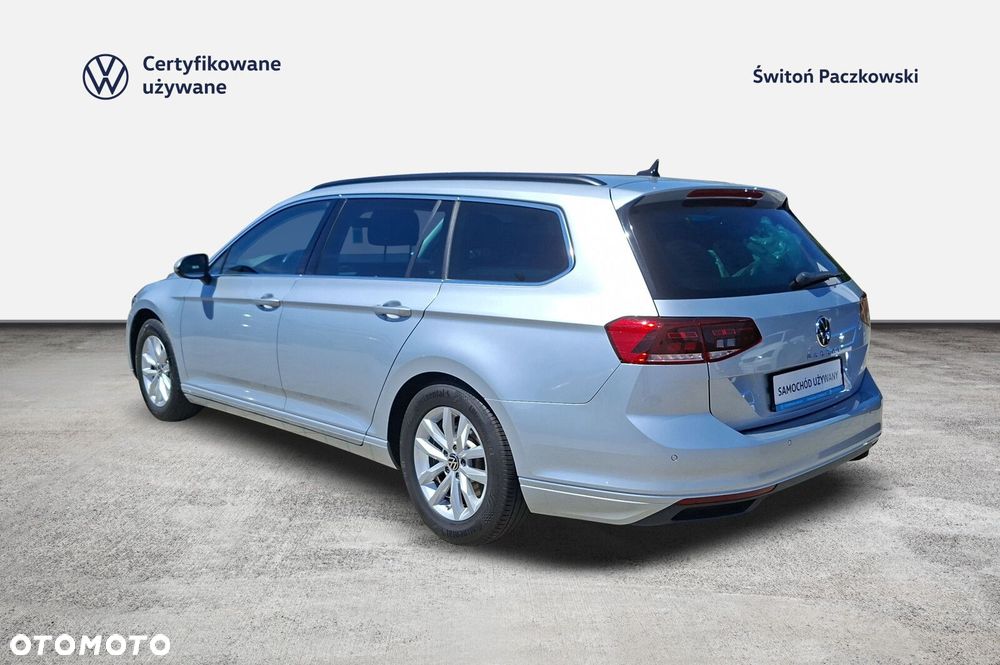 Volkswagen Passat - 3