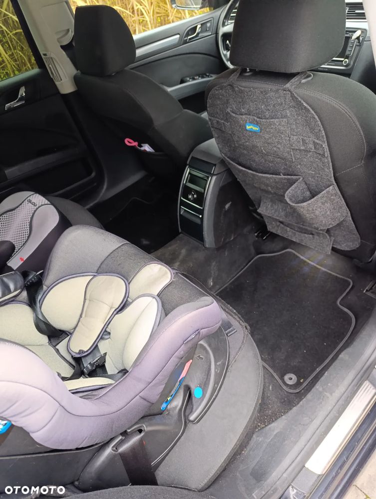 Skoda Superb 2.0 TDI DPF Prestige - 12