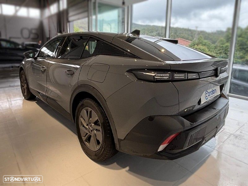 Peugeot 408 1.6 Hybrid Allure e-EAT8 - 4