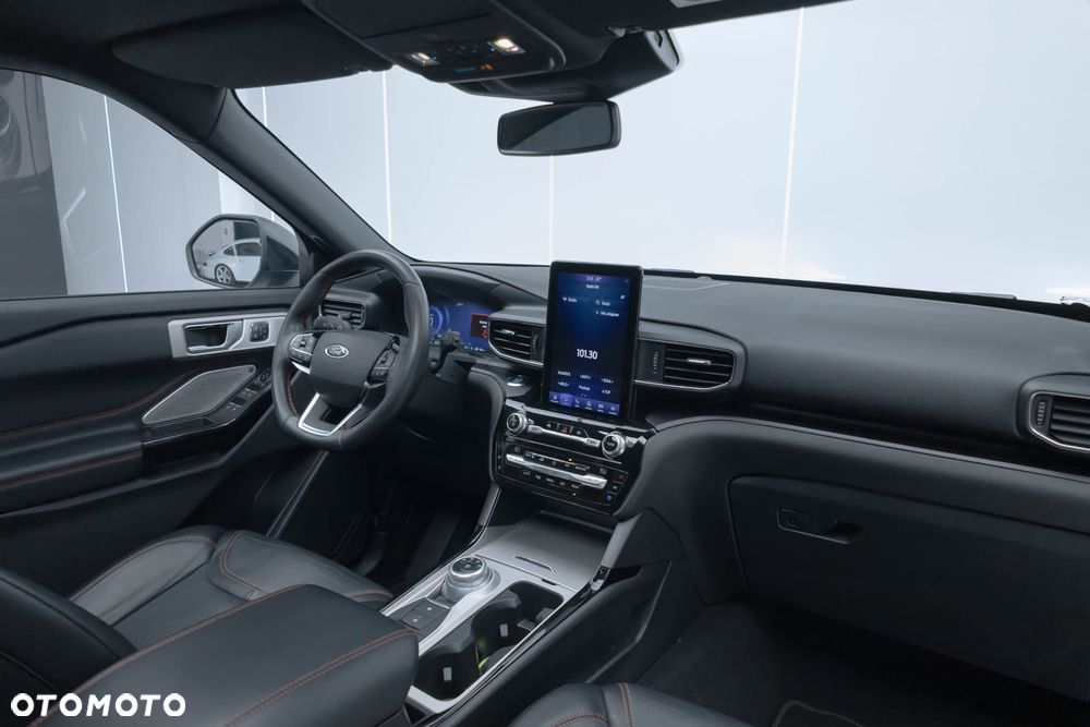 Ford Explorer 3.0 EcoBoost PHEV 4WD ST-Line - 33