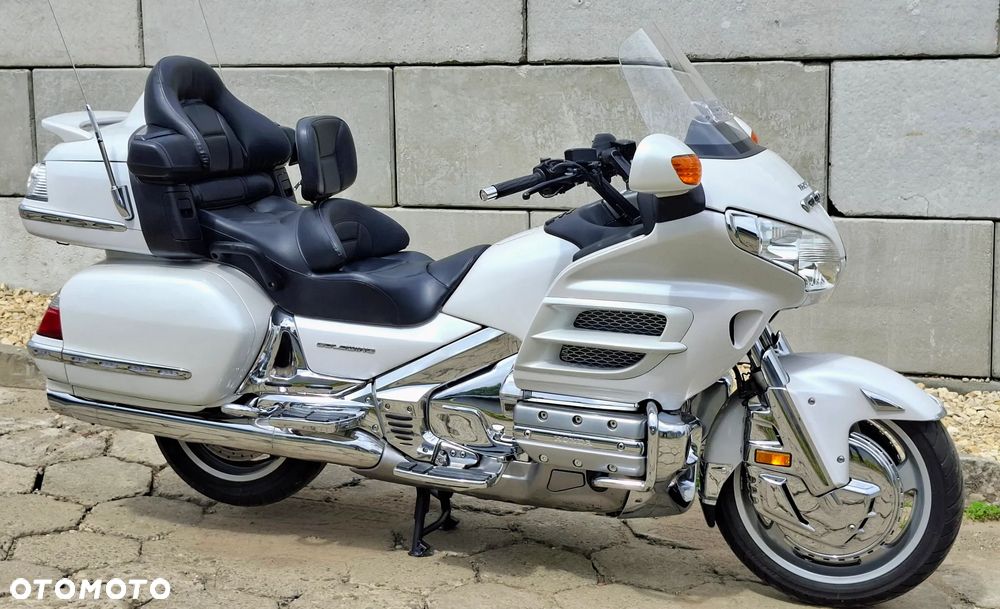 Honda GL - 3