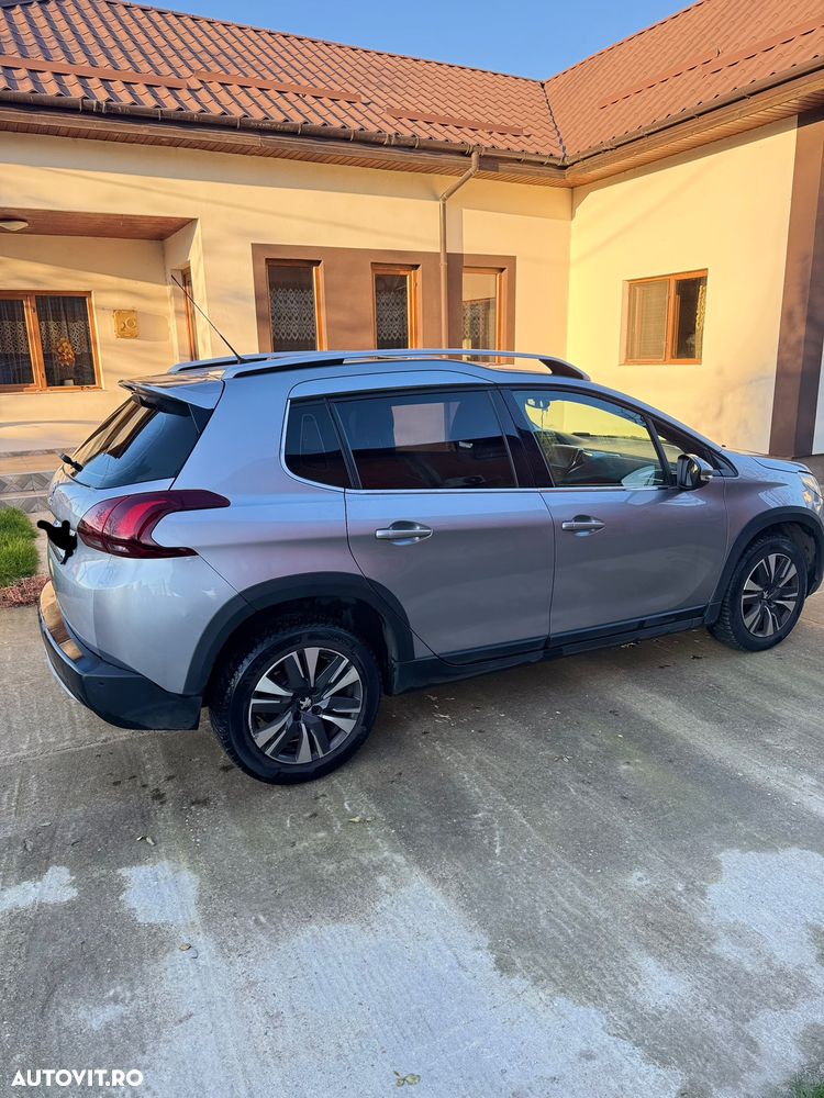 Peugeot 2008 - 3