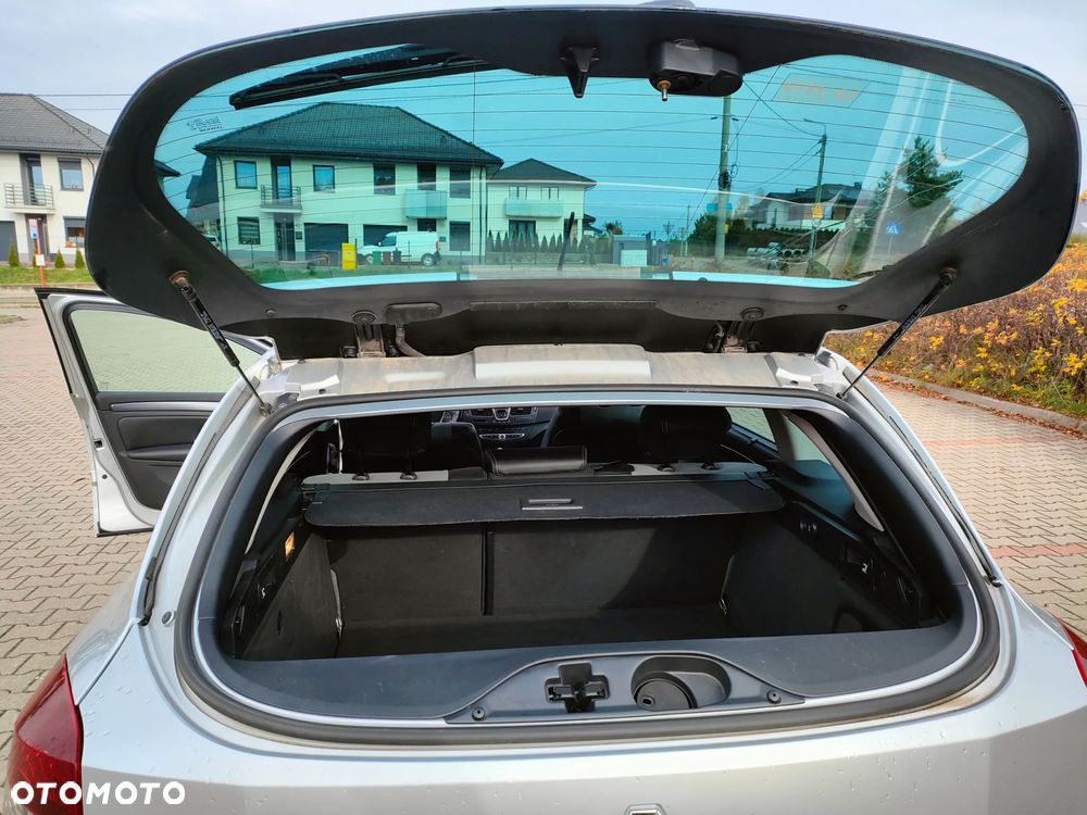 Renault Laguna Grandtour dCi 150 FAP GT - 25