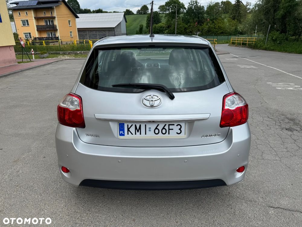 Toyota Auris 1.4 D-4D Terra - 7