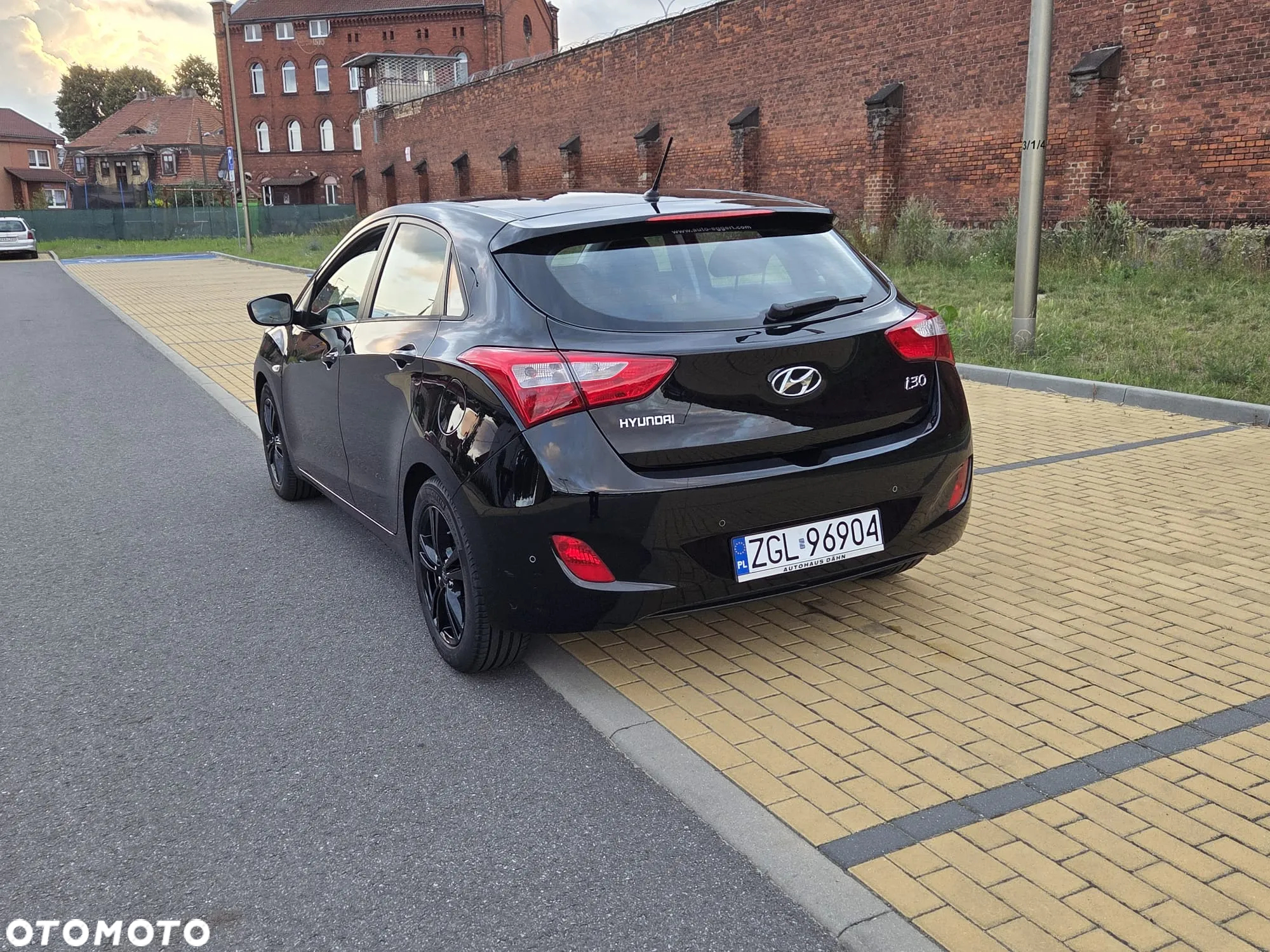 Hyundai i30 1.4 Comfort - 11
