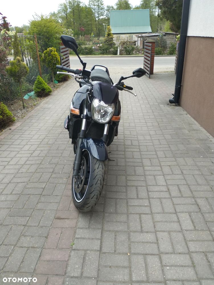 Suzuki GSR