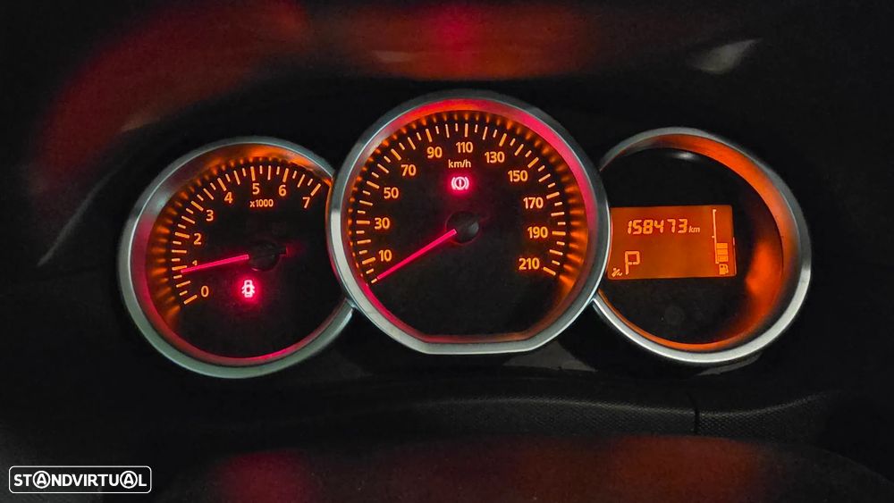 Dacia Duster 1.5 dCi SL Explorer EDC - 8