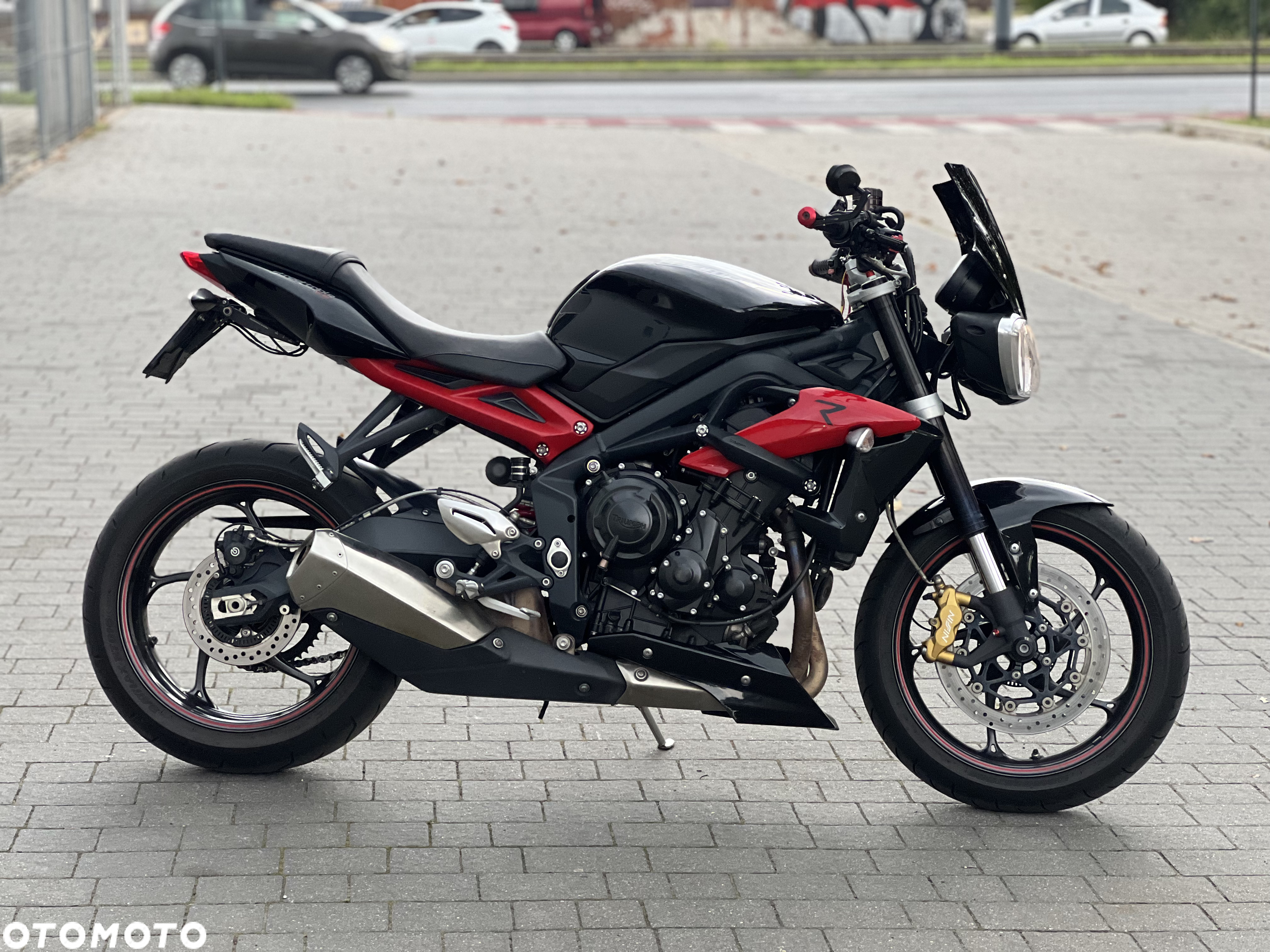 Triumph Street Triple - 2