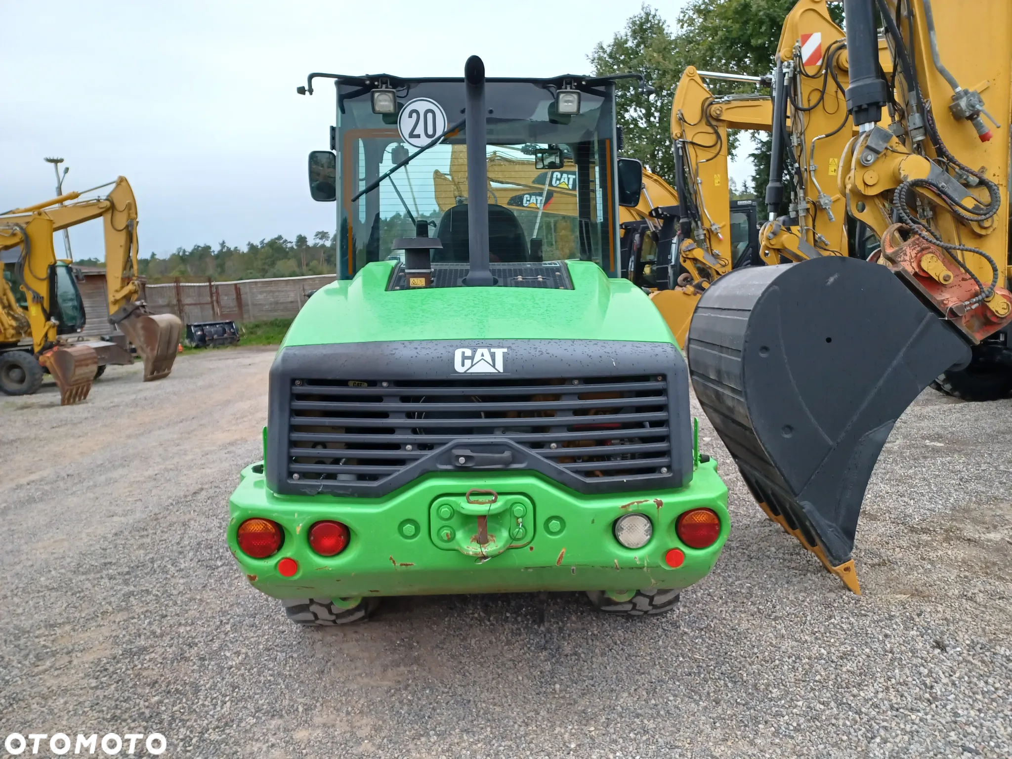 Caterpillar CAT 906 M - 5