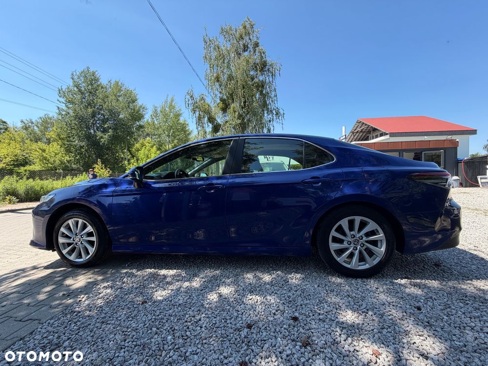 Toyota Camry 2.5 Hybrid Comfort CVT - 4