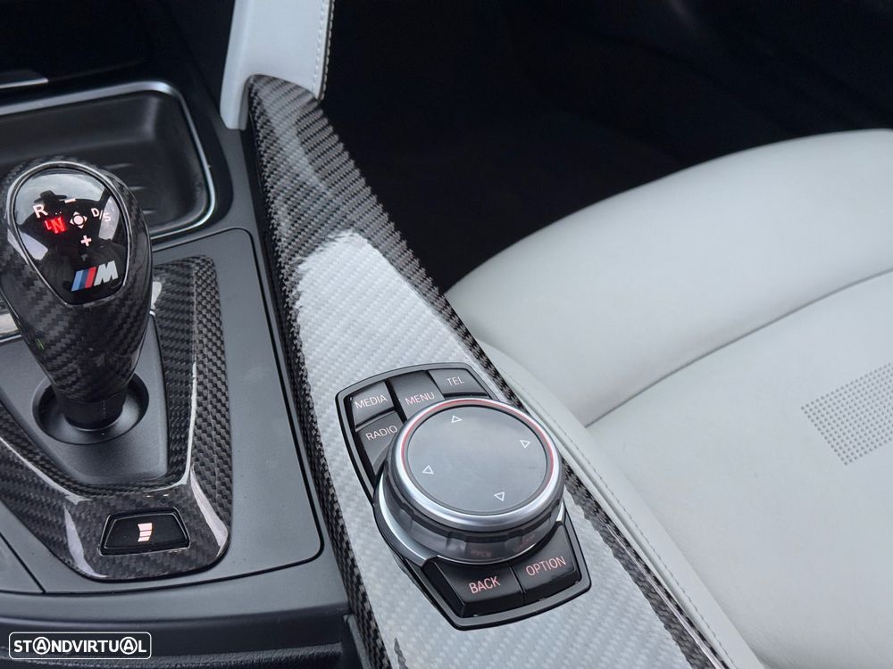 BMW M4 Auto - 18