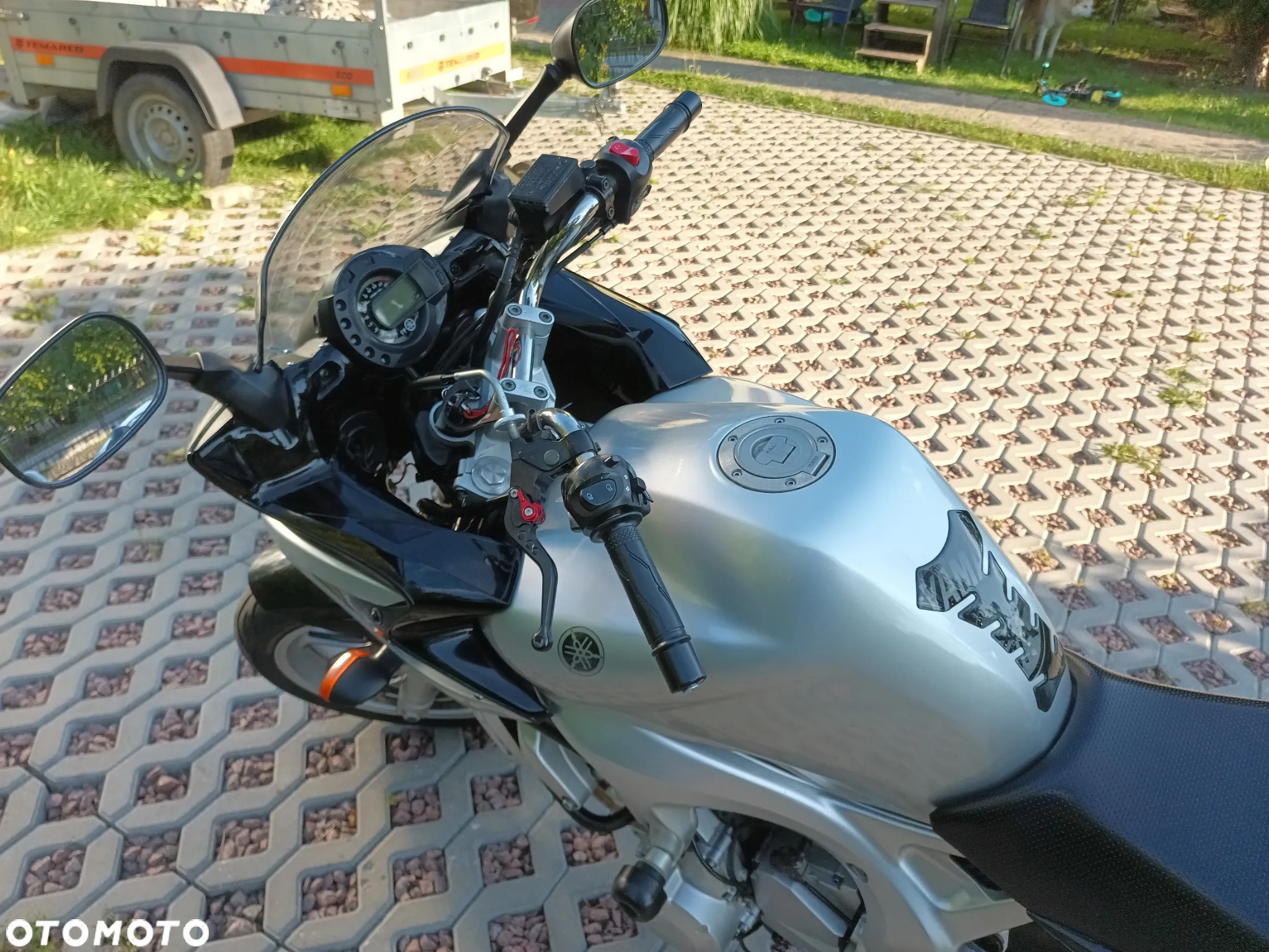 Yamaha FZ6 - 6