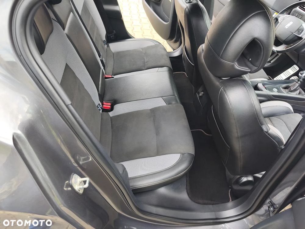 DS Automobiles DS 4 - 16
