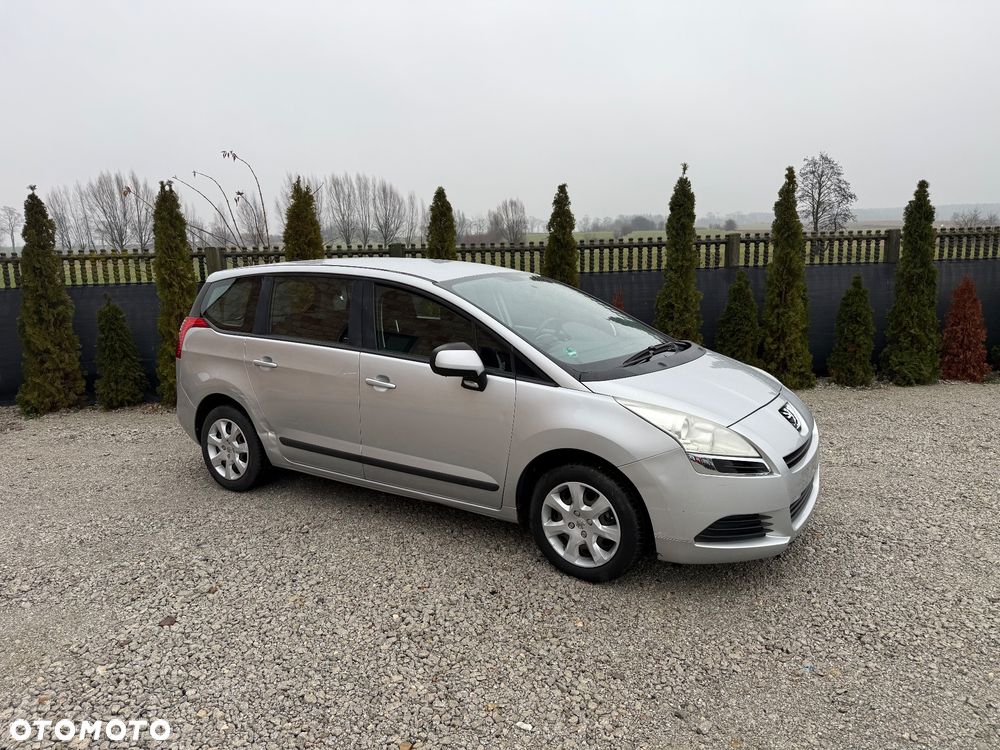 Peugeot 5008 1.6 Access 7os - 8