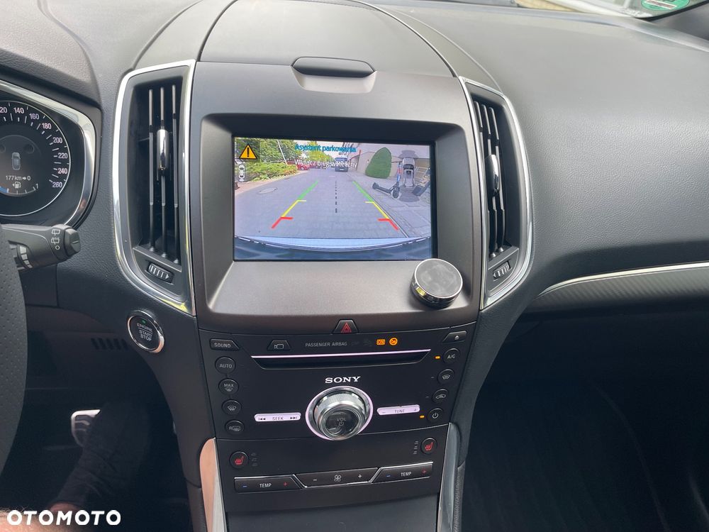 Ford S-Max - 34
