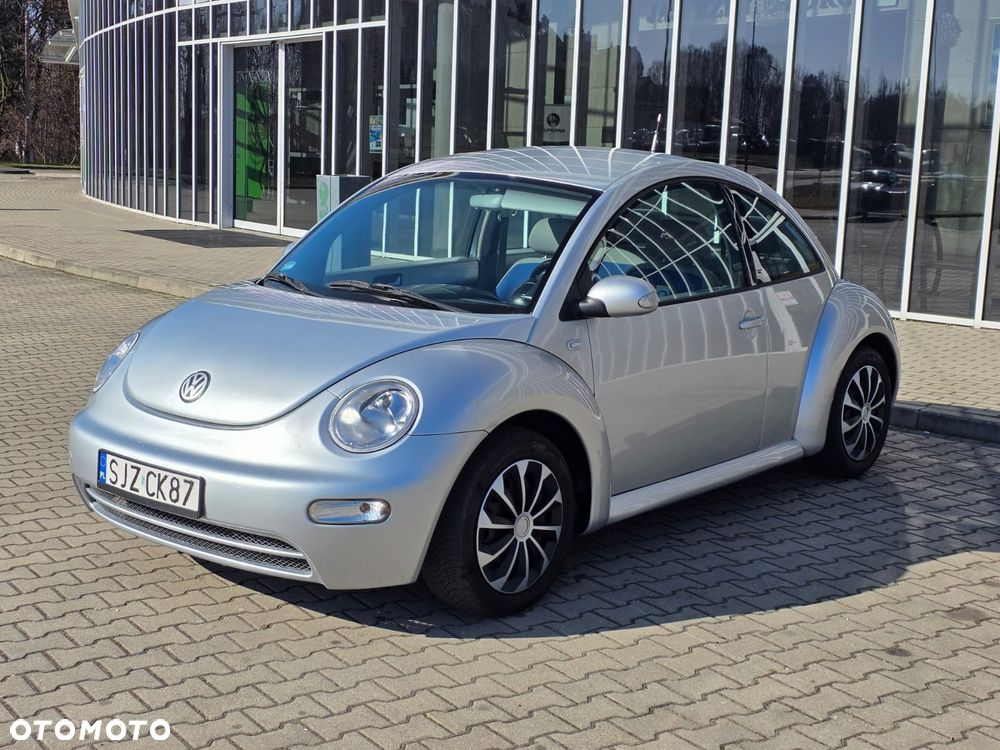 Volkswagen New Beetle - 1