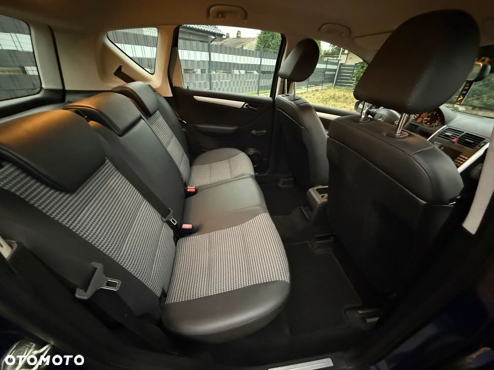 Mercedes-Benz Klasa A 170 Avantgarde - 16